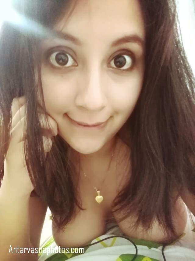nude bed me leti hot girl