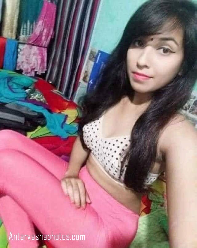 Sweet Aur Sexy Desi Girl Ke Naked Selfies Leaked Huye