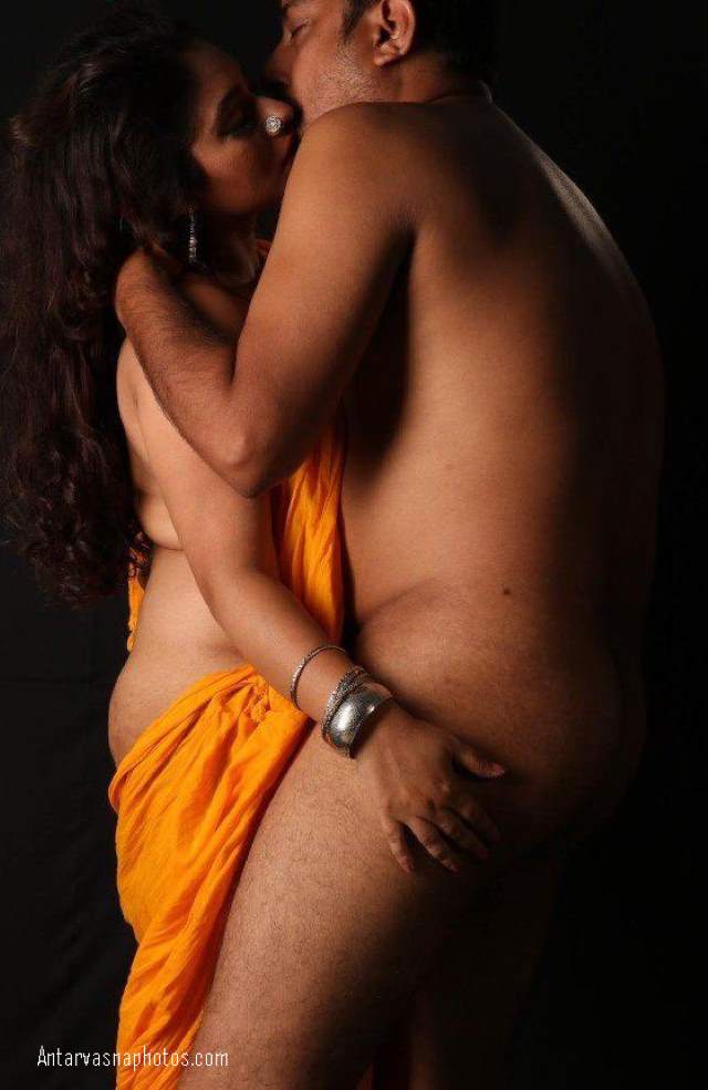 Kamasutra Indian Porn - Indian Bhabhi Kamasutra Style Me Chudai Karti Photos - Sex Xxx Nude Pictures