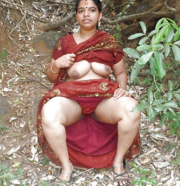 South Indian mallu aunties in one gallery 1