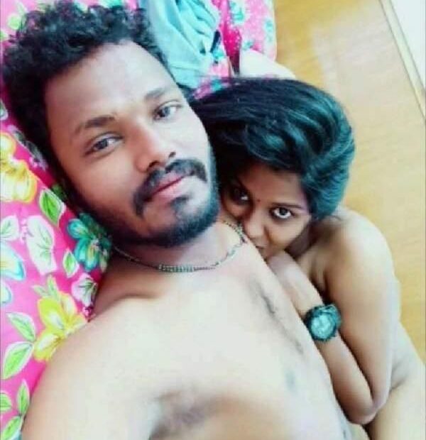 Naughty Mallu Girlfriend Sexy Selfies Leaked 8