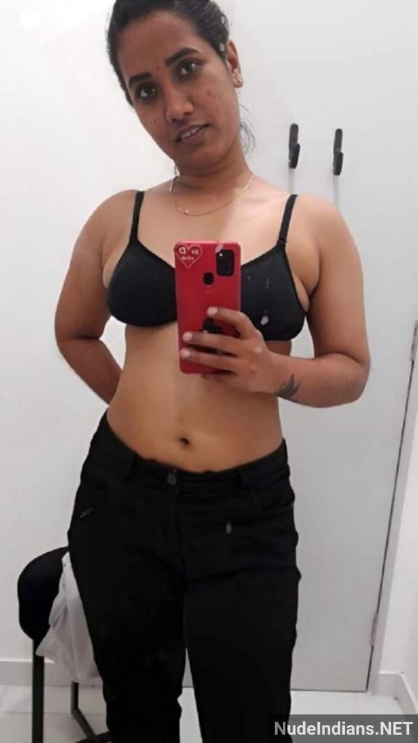 mallu bhabhi hot nude indian pics 19