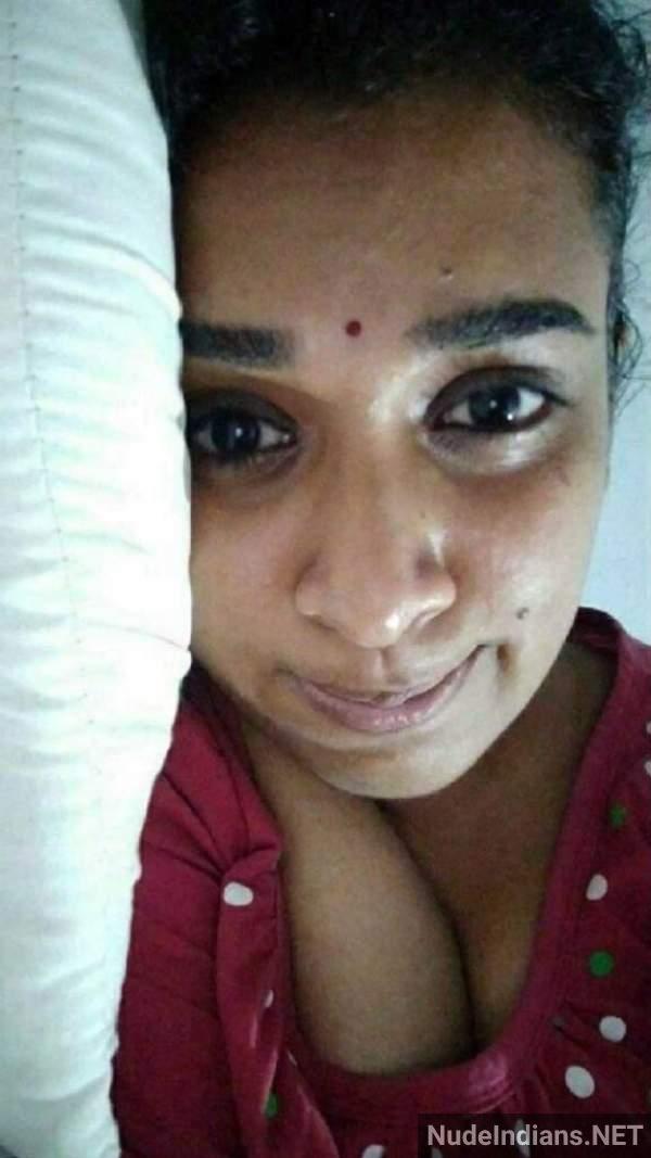 mallu bhabhi hot nude indian pics 11
