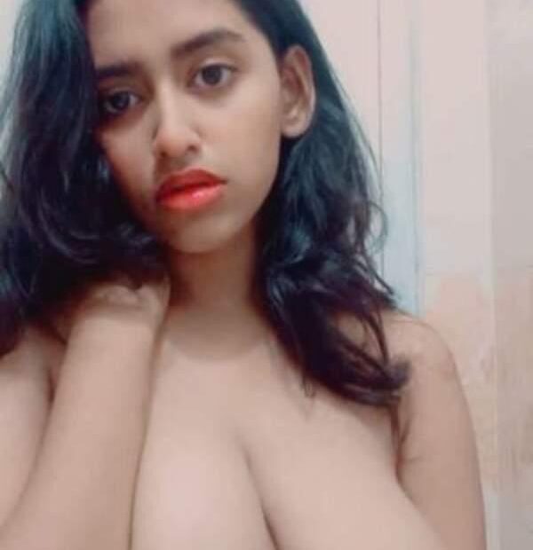 Sanjana Saba huge boobs pics of desi doodhwali 4 sanjana saba boobs nude pics 55