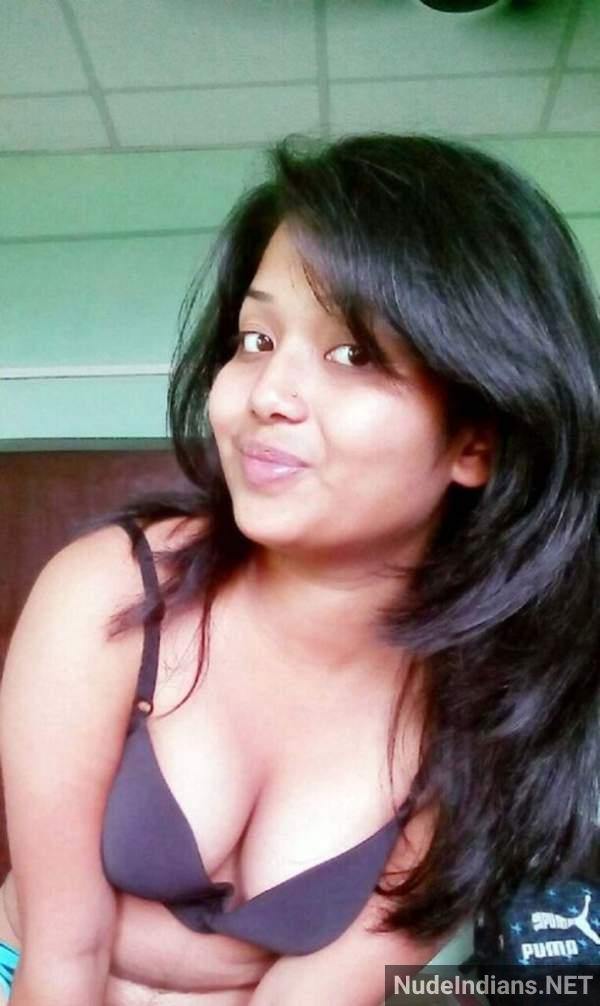 Sexy Assamese Girl Bathroom Nude Pics 2 611x1024 1