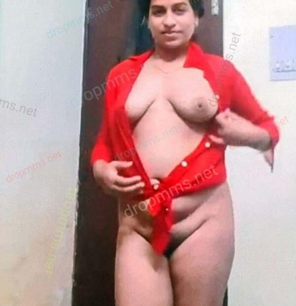 hyderabad bhabhi nude boobs pics teasing 7